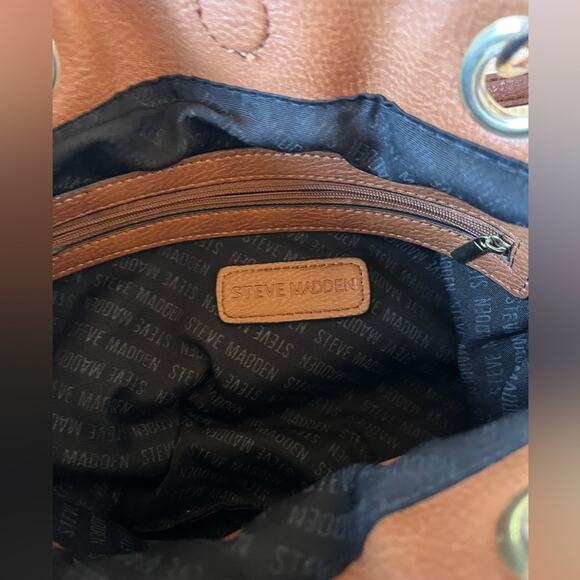Steve Madden cognac small handbag - Picture 5 of 11